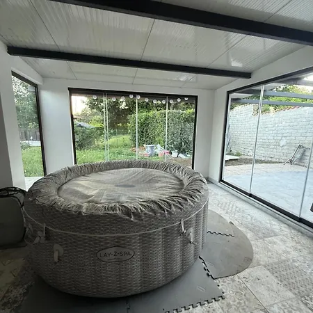 Private House With Car Park At Nemi * Monte Porzio
